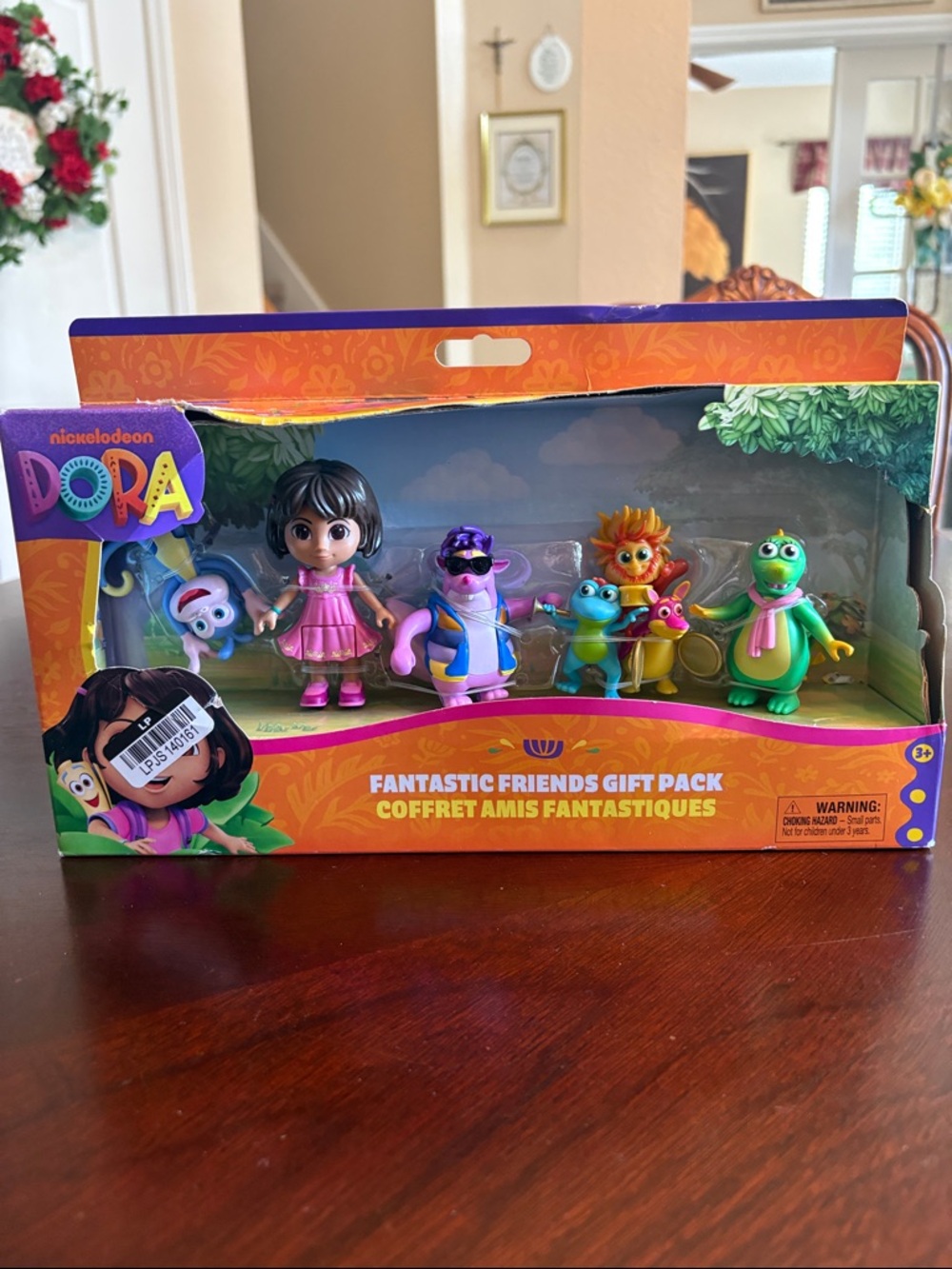 NWT Nickelodeon Dora Fantastic Friends Pack - Pink, Purple, Green, Blue, Orange